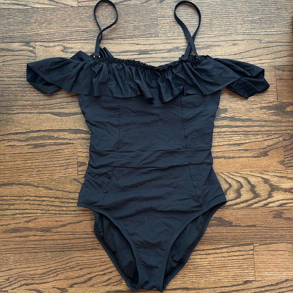 Swim suit